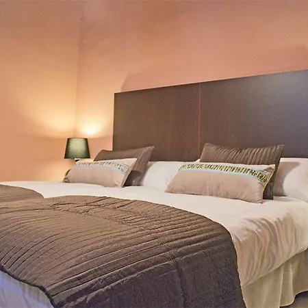 Shine Albayzín Hotel 3*